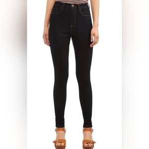 Dark Blue High Rise Skinny Jeans.
